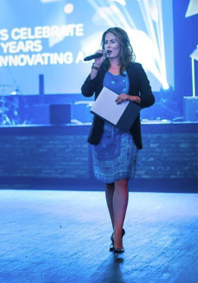 Blanka Pawlak presenting in front of an audience